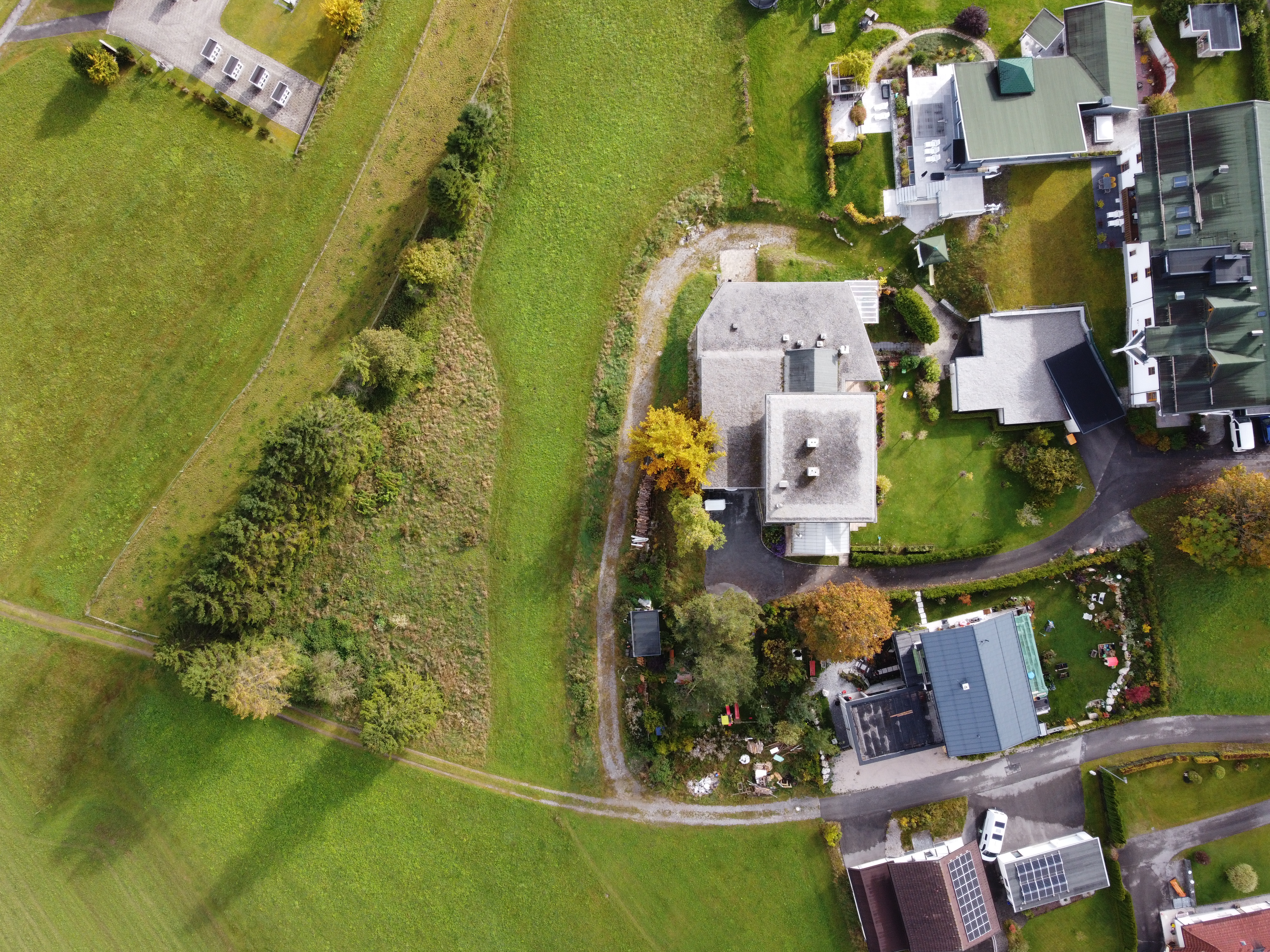 Haus G. – Luftaufnahme Kontext